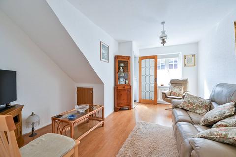 2 bedroom terraced house for sale, Howland Way, Canada Water, London, SE16