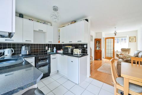 2 bedroom terraced house for sale, Howland Way, Canada Water, London, SE16