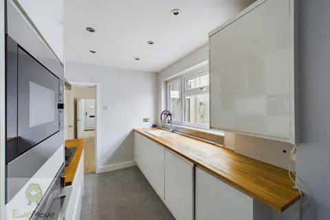 52 Brompton Lane, Rochester, ME2 3BJ