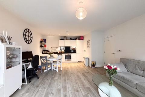 1 bedroom flat for sale, 30 Westmoreland Road, London