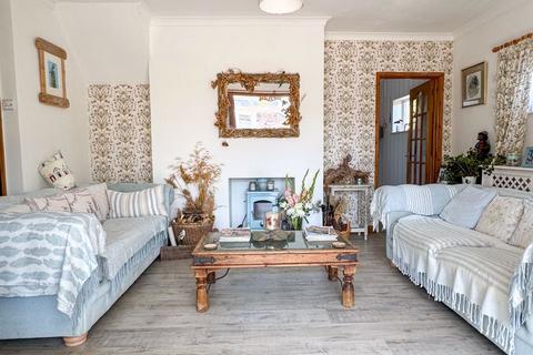 6 Elm Drive, Bognor Regis, PO22 6JD