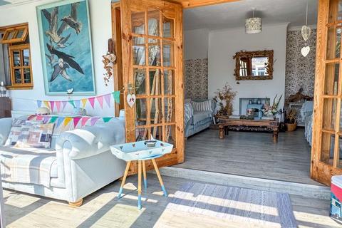 6 Elm Drive, Bognor Regis, PO22 6JD