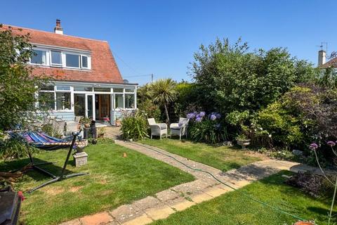 6 Elm Drive, Bognor Regis, PO22 6JD