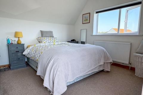 6 Elm Drive, Bognor Regis, PO22 6JD