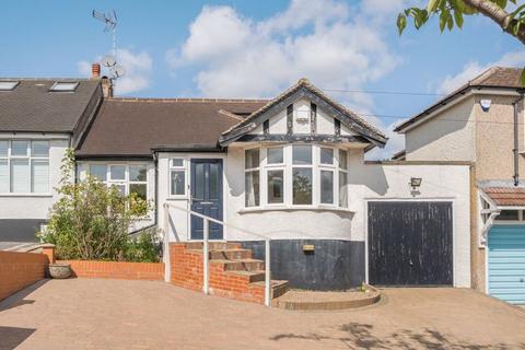 3 bedroom semi-detached bungalow for sale, Rushdene Avenue, East Barnet