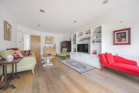 3 bedroom semi-detached bungalow for sale, Rushdene Avenue, East Barnet