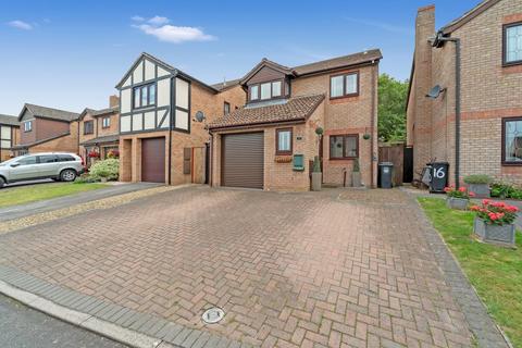 4 bedroom detached house for sale, Rossendale Close, Worle, Weston-Super-Mare, BS22