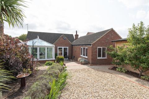 4 bedroom detached bungalow for sale, High Street, Oakley, Bedfordshire, MK43