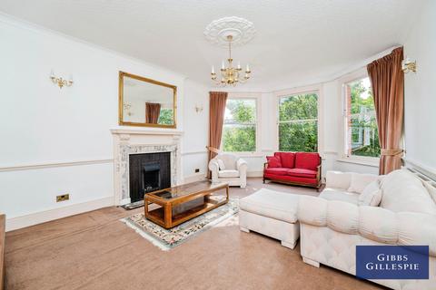 4 bedroom apartment to rent, Park Hill, W5