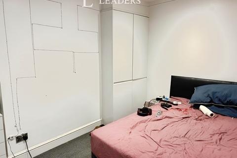 1 bedroom apartment to rent, Windsor Street