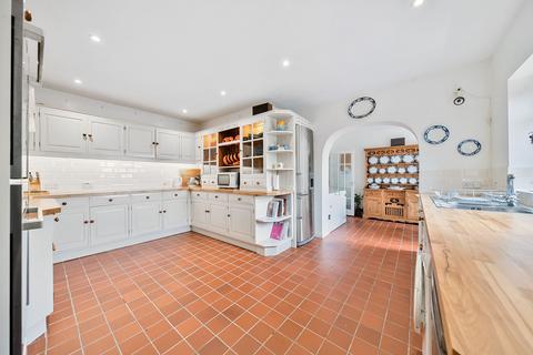 5 bedroom detached house for sale, Ashford Road, Faversham, ME13