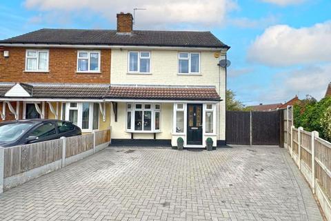 2 bedroom semi-detached house for sale, Kent Road, Wednesbury