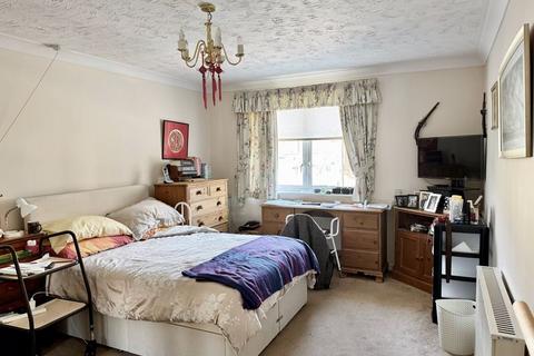 2 bedroom apartment for sale, North Street, Bromley