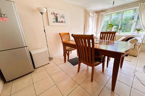 8 Cygnet Drive, Brownhills, Walsall, WS8 6EA