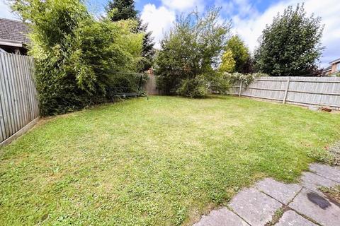 8 Cygnet Drive, Brownhills, Walsall, WS8 6EA