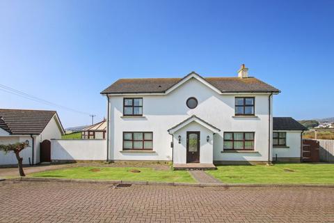 4 bedroom detached house for sale, Croit e Caley, Colby