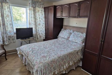 undefined, Misbourne Road, Uxbridge UB10