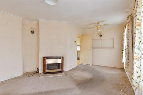 2 bedroom end of terrace house for sale, Bexhill Road, Woodingdean, Brighton, East Sussex