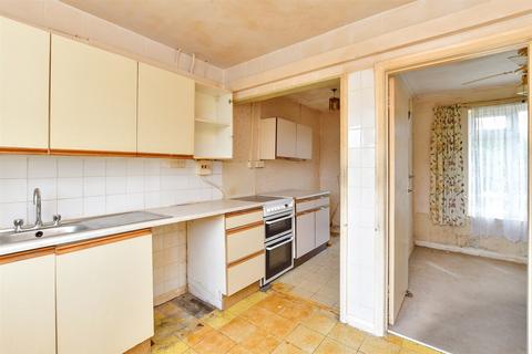 2 bedroom end of terrace house for sale, Bexhill Road, Woodingdean, Brighton, East Sussex