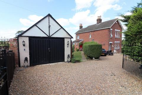 undefined, Toddington LU5