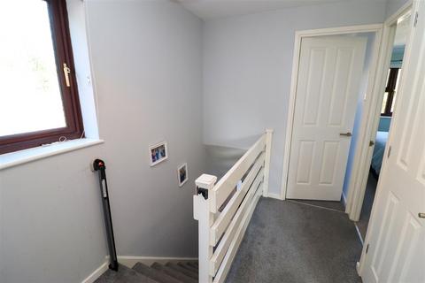 15 Ash Tree Close, Farnborough, GU14 0QP