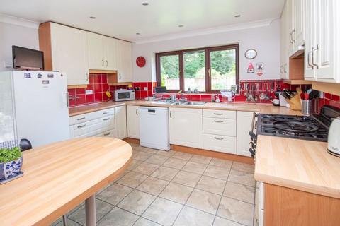 4 bedroom detached house for sale, West Totton