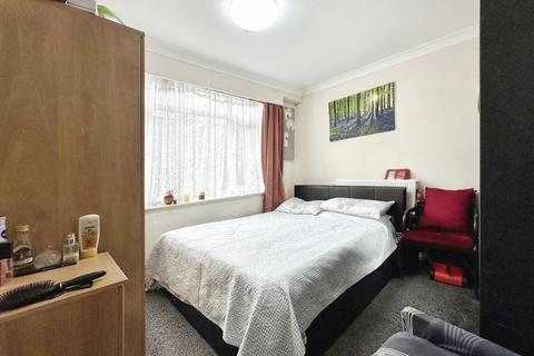 1 bedroom flat for sale, Baguley Crescent, Middleton