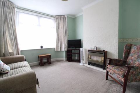 3 bedroom terraced house for sale, Filmer Road, Luton