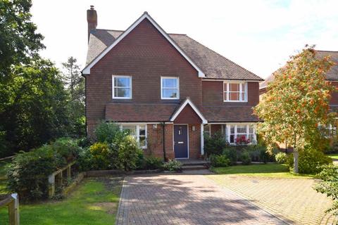 5 bedroom detached house for sale, Juziers Drive, East Hoathly