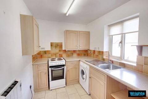 10 Dovecote Close, Trowbridge, BA14 9TN