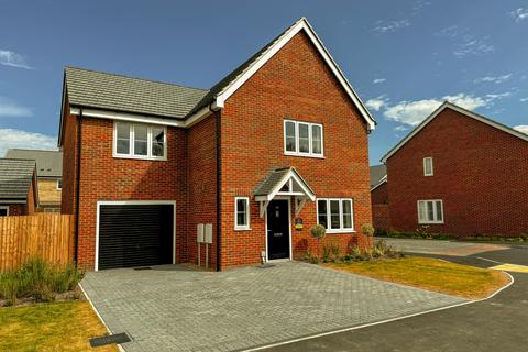 4 bedroom detached house for sale, Azalea Avenue, Fordham