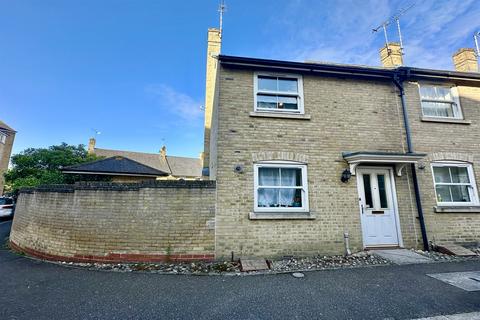 2 bedroom terraced house for sale, Wickham Crescent, Braintree, CM7