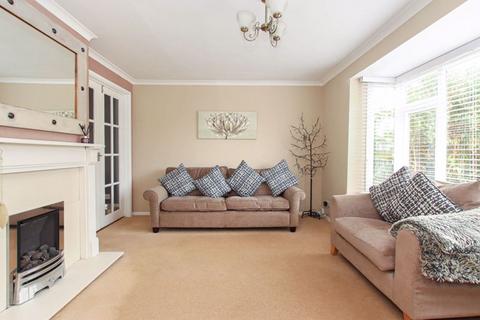 3 bedroom semi-detached house for sale, Tring