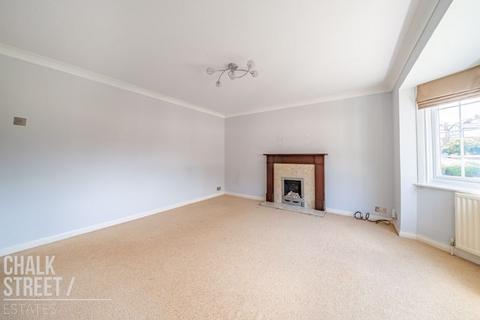 2 bedroom maisonette for sale, Waldegrave Court, Upminster, RM14