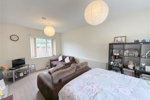 2 bedroom semi-detached house for sale, Kilvington Crescent, Sheffield, S13 8AA