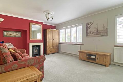 3 bedroom semi-detached house for sale, Fordson Road, Chelmsford