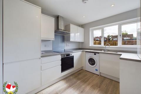 6 Grebe Close, Abbeydale, Gloucester, GL4 4XL
