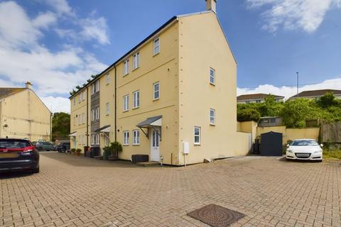 4 bedroom house for sale, Madison Close, Hayle - Four bedroom family home