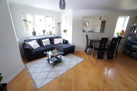 2 bedroom apartment for sale, Princes Gate, High Wycombe HP13