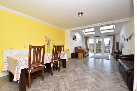 12 High Trees, Dartford, DA2 6PL