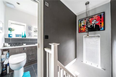 19 Bell Close, Pinner, HA5 2AQ