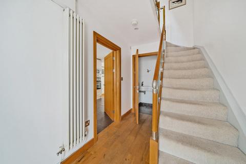 3 Tintern Court Tintern Street, Cardiff, CF5 1NL