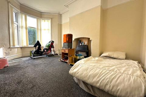 11 Azalea Road, Blackburn, BB2 6JU