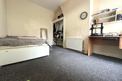 11 Azalea Road, Blackburn, BB2 6JU
