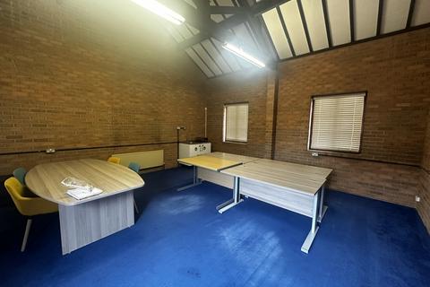 Office to rent, Unit 16, Canalside Office Complex, Lowesmoor, Worcester, Worcestershire, WR1 2RS