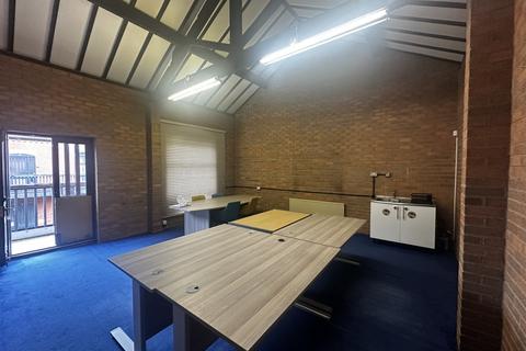 Office to rent, Unit 16, Canalside Office Complex, Lowesmoor, Worcester, Worcestershire, WR1 2RS