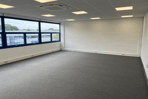 Warehouse to rent, Milton Keynes MK14