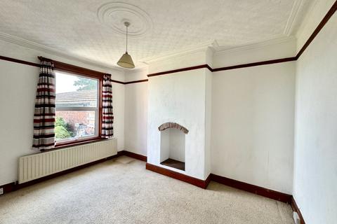 4 bedroom end of terrace house for sale, Oxford Road, Gomersal, Cleckheaton, BD19