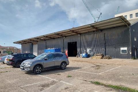 Industrial unit to rent, Brighton Road, Shoreham-by-Sea BN43