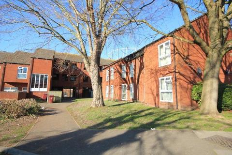 66 Avon Place, Reading, RG1 3LA